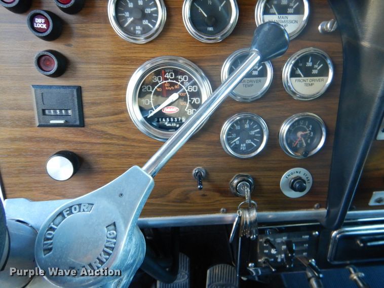 image for item IR9247 1987 Peterbilt 359 Classic  semi truck