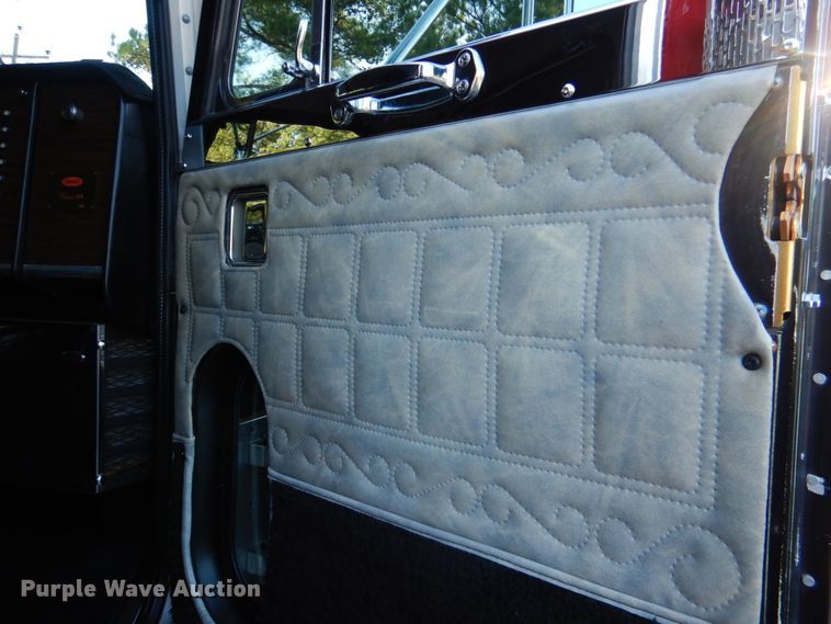 image for item IR9247 1987 Peterbilt 359 Classic  semi truck