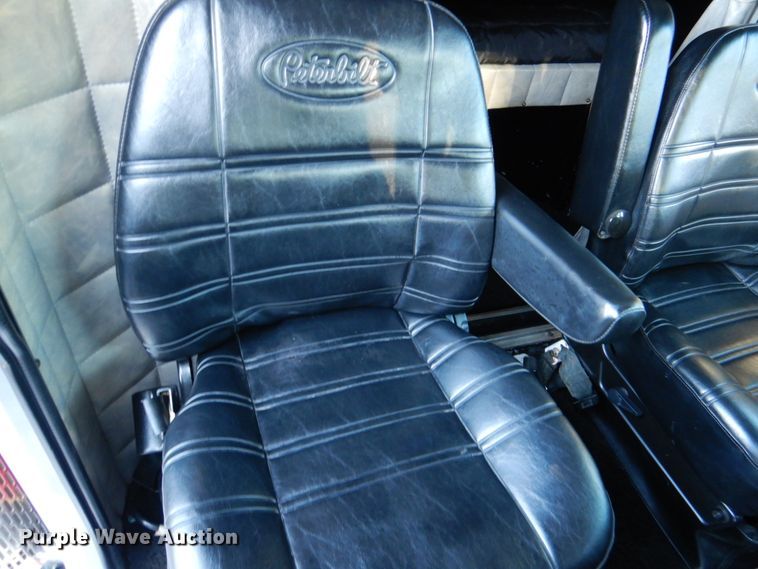 image for item IR9247 1987 Peterbilt 359 Classic  semi truck