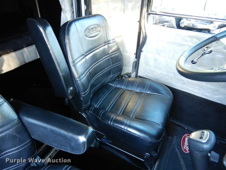 image for item IR9247 1987 Peterbilt 359 Classic  semi truck