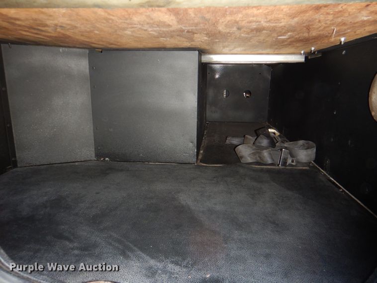 image for item IR9247 1987 Peterbilt 359 Classic  semi truck