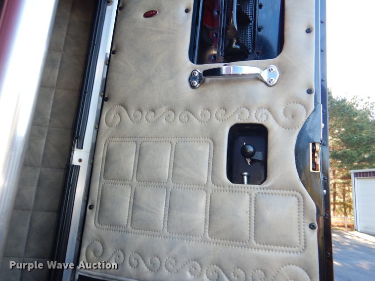 image for item IR9247 1987 Peterbilt 359 Classic  semi truck