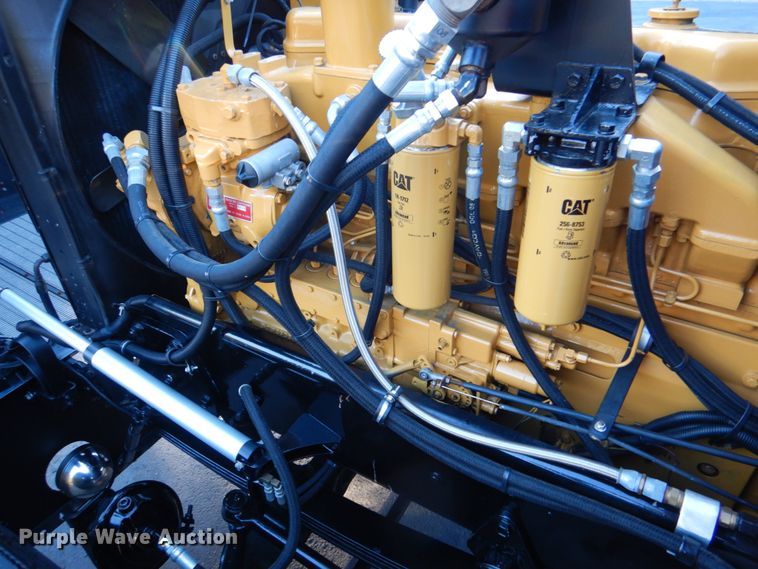 image for item IR9247 1987 Peterbilt 359 Classic  semi truck