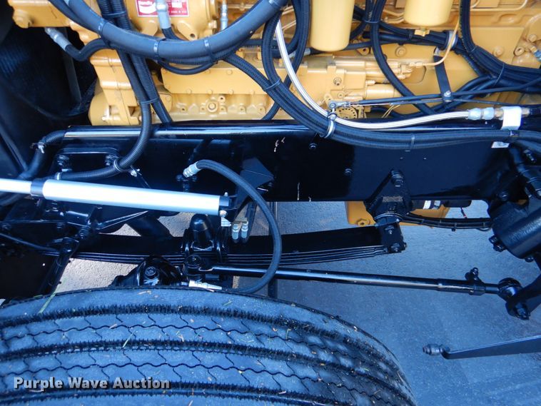 image for item IR9247 1987 Peterbilt 359 Classic  semi truck