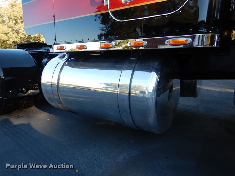 image for item IR9247 1987 Peterbilt 359 Classic  semi truck