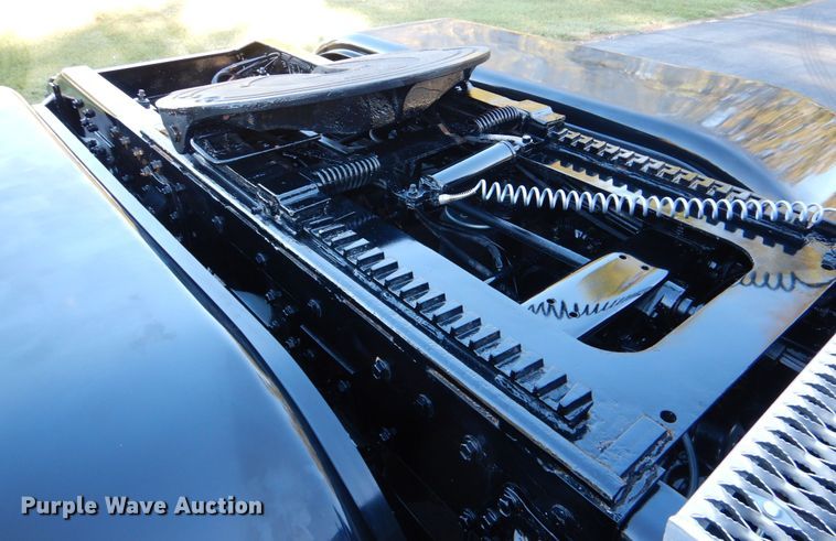 image for item IR9247 1987 Peterbilt 359 Classic  semi truck