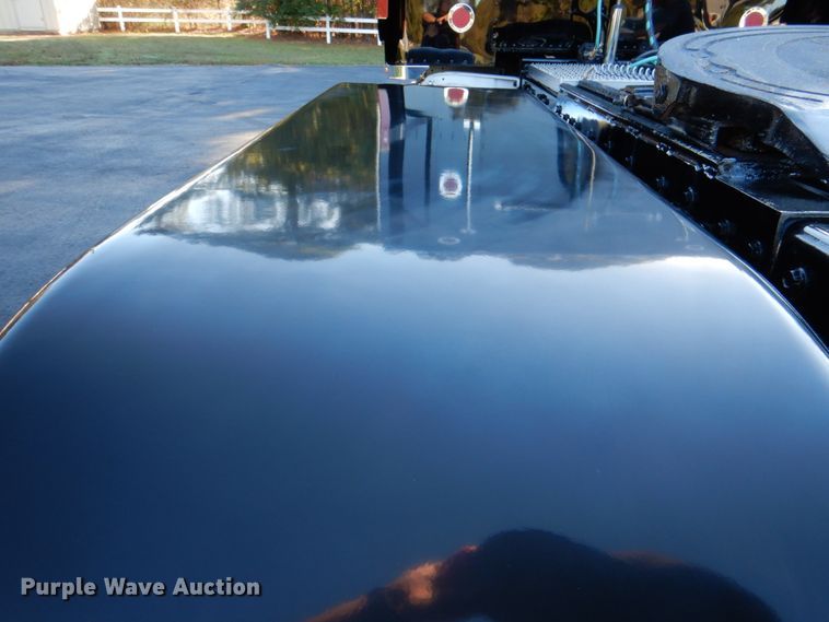 image for item IR9247 1987 Peterbilt 359 Classic  semi truck