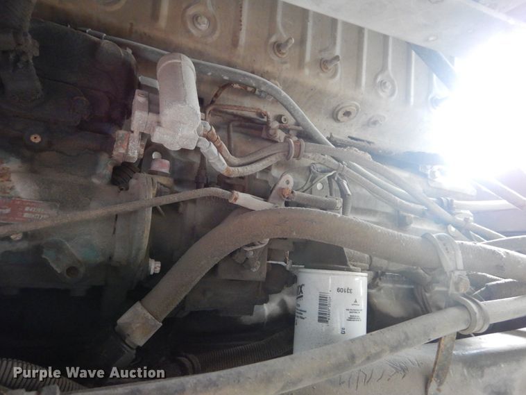 image for item IV9582 1988 International COF-9670  semi truck