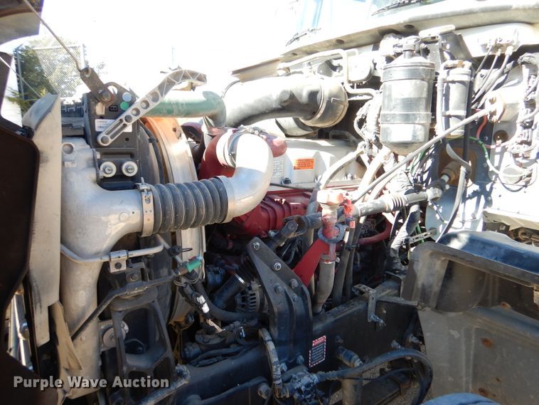 image for item IV9824 2013 Mack GU713  truck cab and chassis