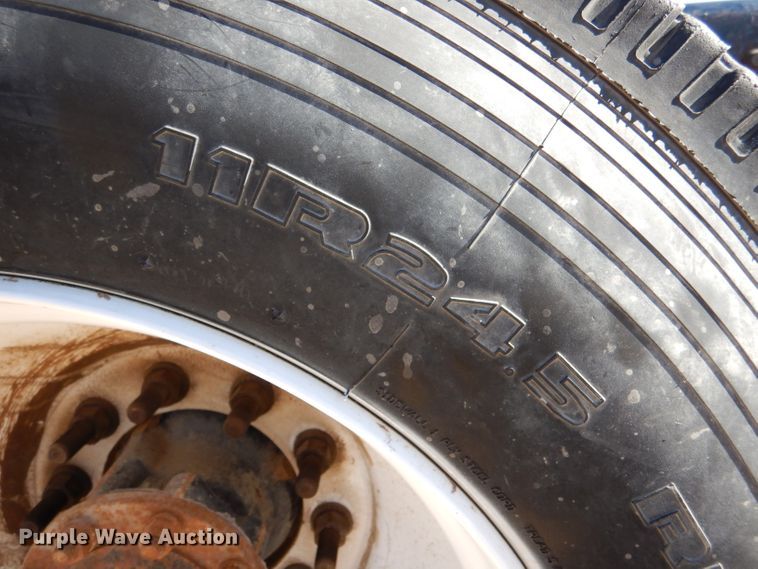 image for item IV9824 2013 Mack GU713  truck cab and chassis