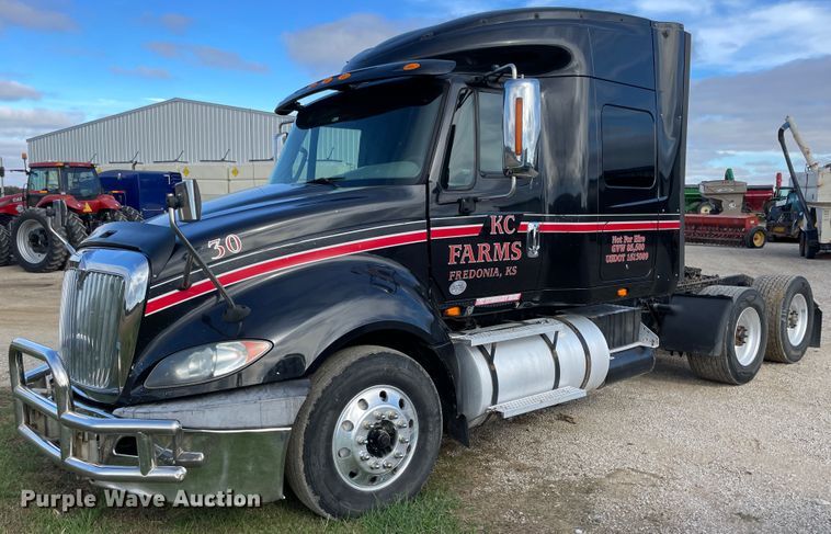 image for item IX9515 2012 International ProStar  semi truck