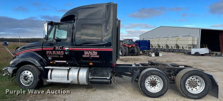 image for item IX9515 2012 International ProStar  semi truck