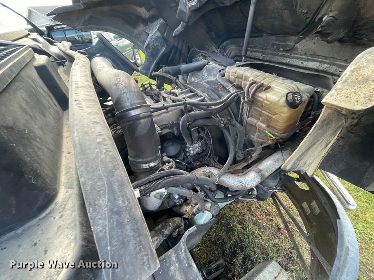 image for item IX9515 2012 International ProStar  semi truck