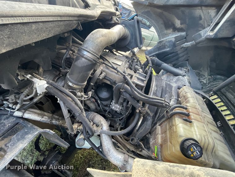 image for item IX9515 2012 International ProStar  semi truck