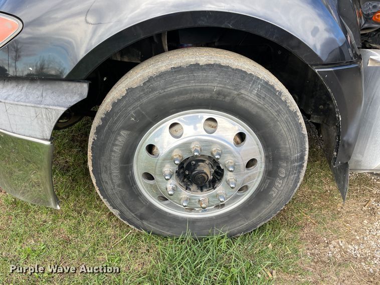 image for item IX9515 2012 International ProStar  semi truck