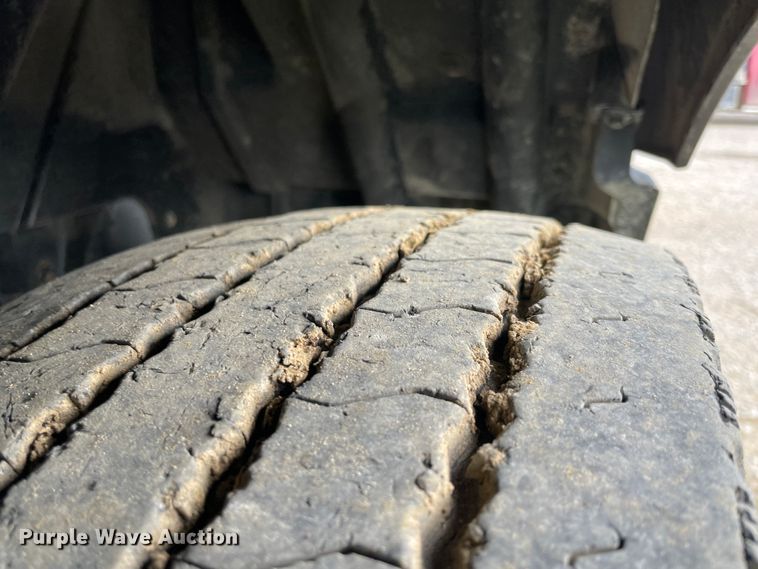 image for item IX9515 2012 International ProStar  semi truck