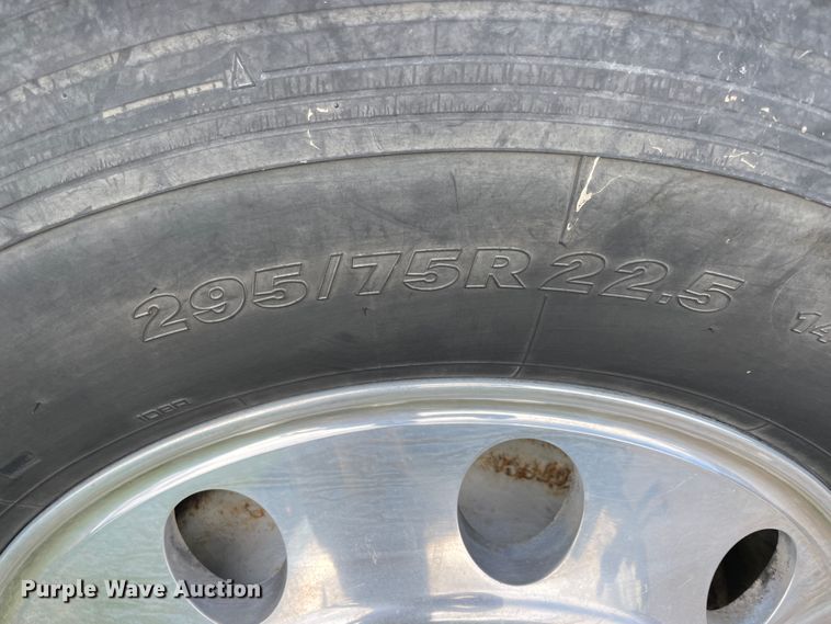 image for item IX9515 2012 International ProStar  semi truck