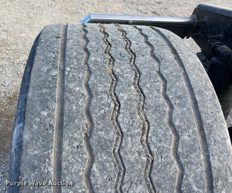 image for item IX9515 2012 International ProStar  semi truck