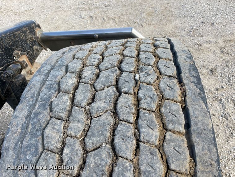 image for item IX9515 2012 International ProStar  semi truck