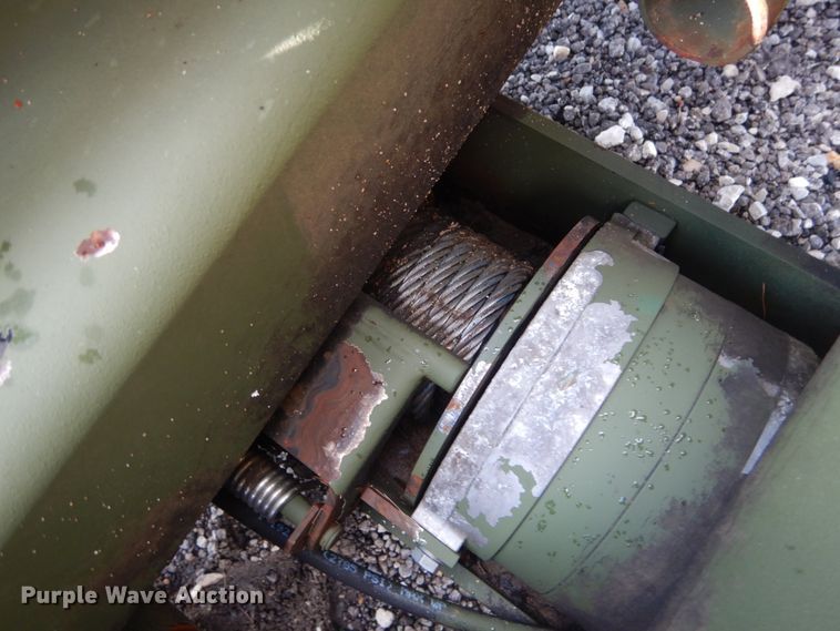 image for item JG9002 2007 Tru Hitch 250M  under lift towing device