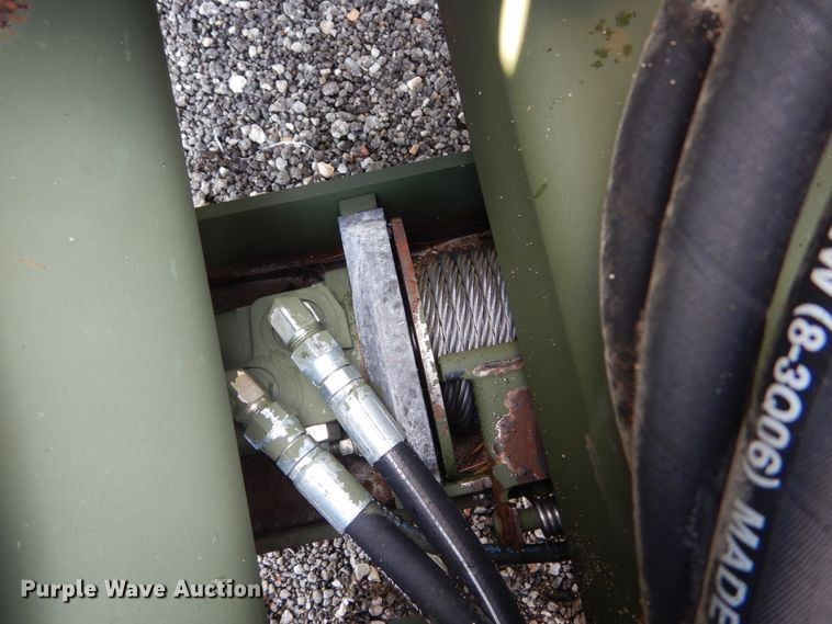 image for item JG9002 2007 Tru Hitch 250M  under lift towing device