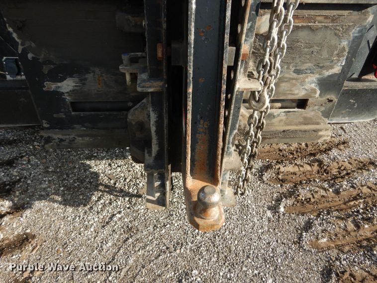 image for item JG9003 1985 GMC Brigadier  toter truck