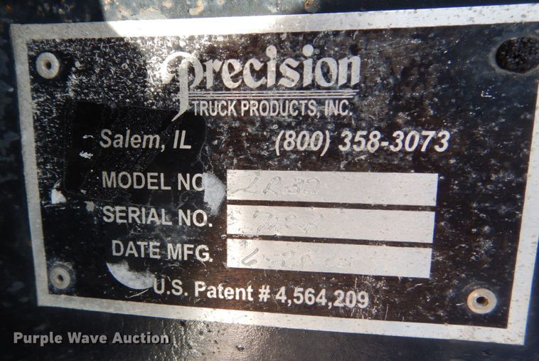 image for item JG9003 1985 GMC Brigadier  toter truck