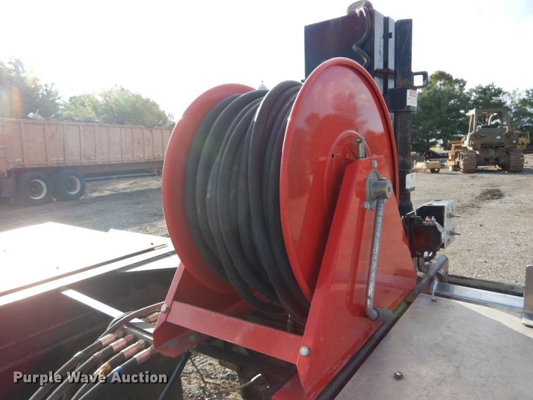 image for item JG9003 1985 GMC Brigadier  toter truck