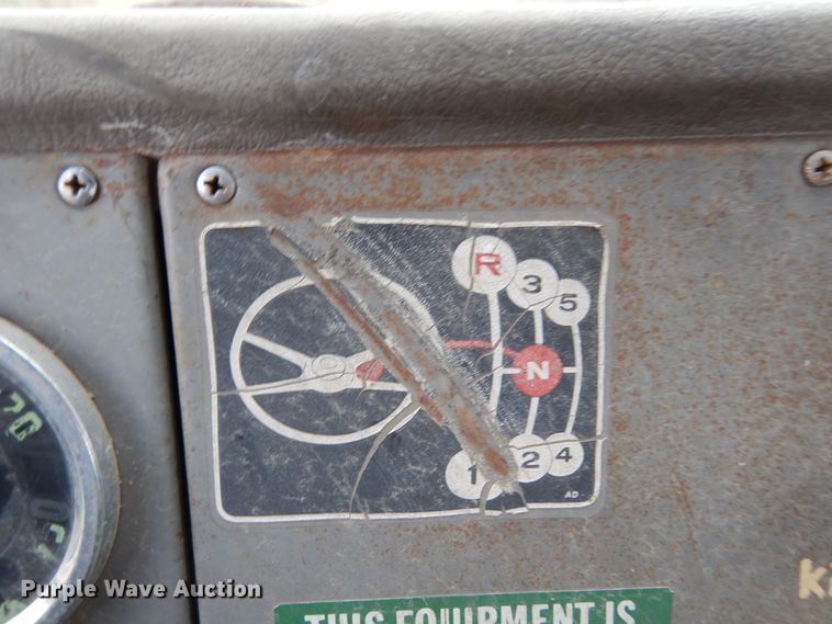 image for item JI9350 1966 International CO-1600-A  truck cab and chassis