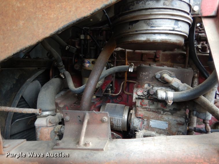 image for item JI9350 1966 International CO-1600-A  truck cab and chassis