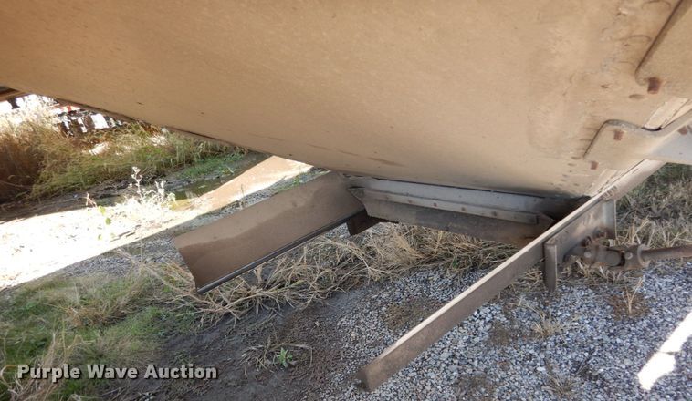 image for item JI9380 2001 Timpte  grain trailer