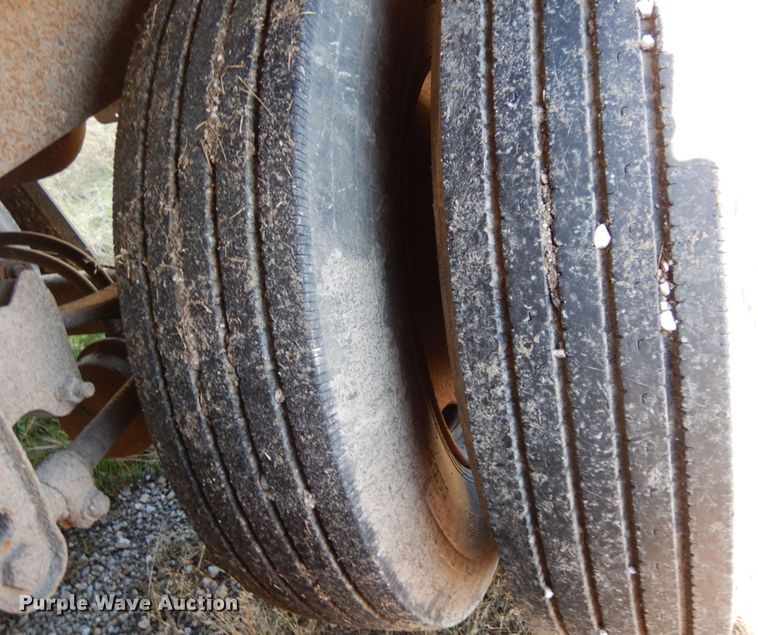 image for item JI9380 2001 Timpte  grain trailer