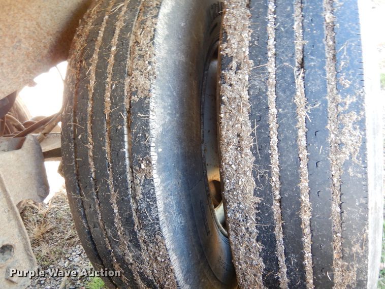 image for item JI9380 2001 Timpte  grain trailer