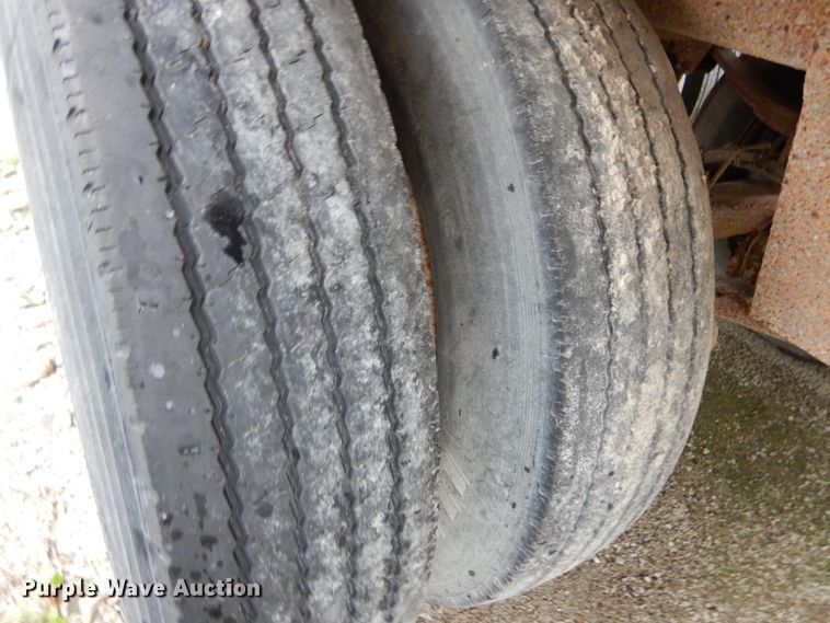 image for item JI9409 1995 Jet  grain trailer