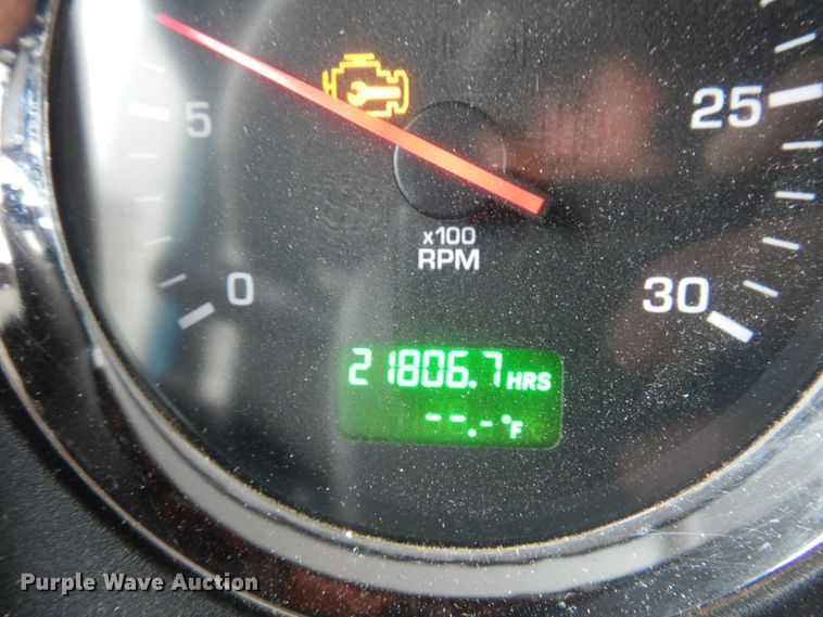 image for item JJ9907 2013 Kenworth T660  semi truck