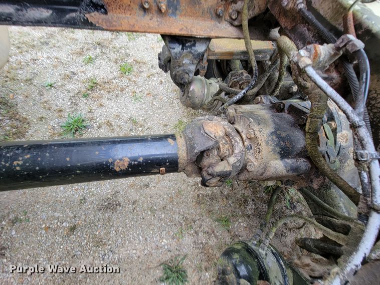 image for item KQ9096 1999 Peterbilt 379  semi truck