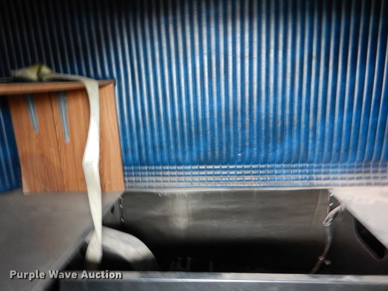 image for item KQ9662 1992 Kenworth T800  semi truck