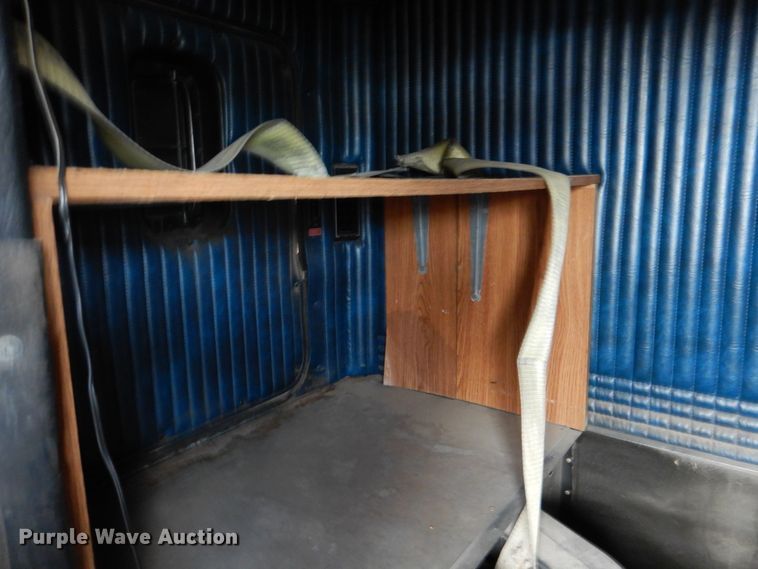 image for item KQ9662 1992 Kenworth T800  semi truck