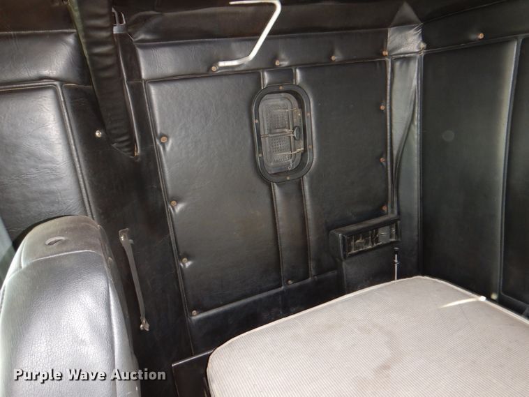 image for item KY9559 1996 Freightliner FLD120  semi truck