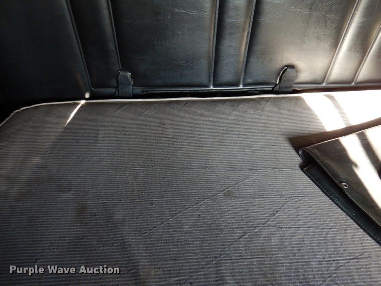 image for item KY9559 1996 Freightliner FLD120  semi truck