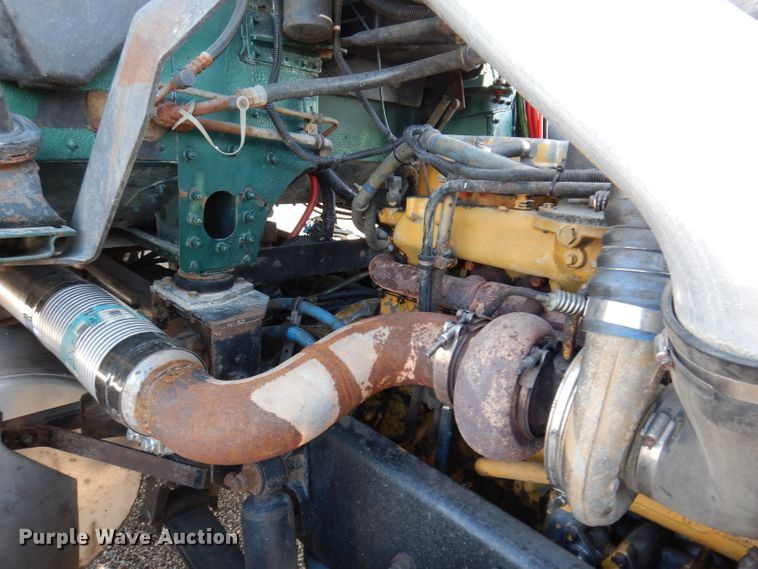 image for item KY9559 1996 Freightliner FLD120  semi truck