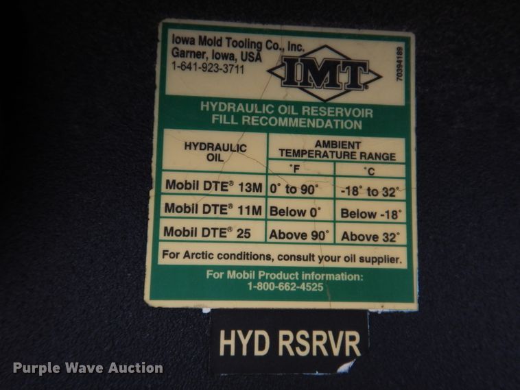 image for item KY9661 2006 Ford F750  fuel / lube truck