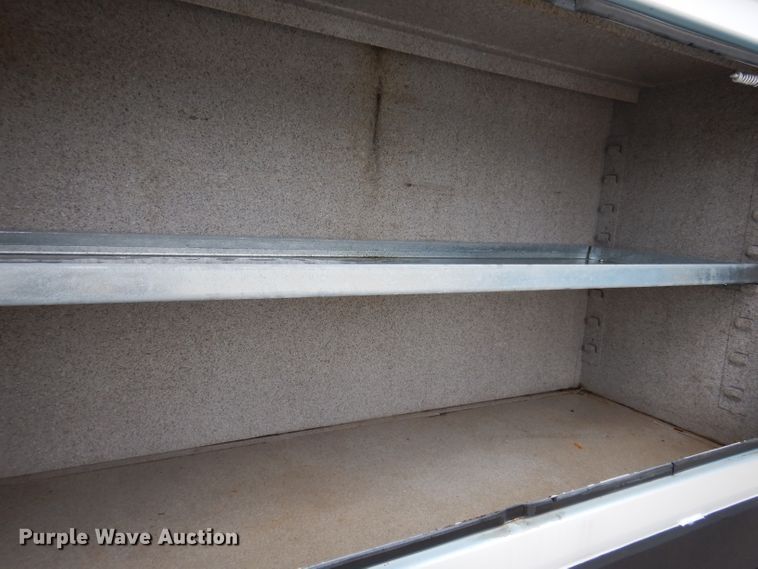 image for item KY9661 2006 Ford F750  fuel / lube truck