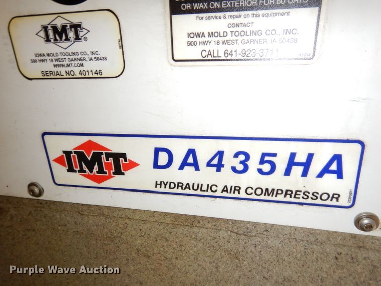 image for item KY9661 2006 Ford F750  fuel / lube truck