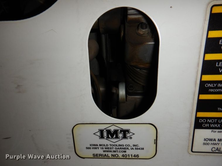 image for item KY9661 2006 Ford F750  fuel / lube truck