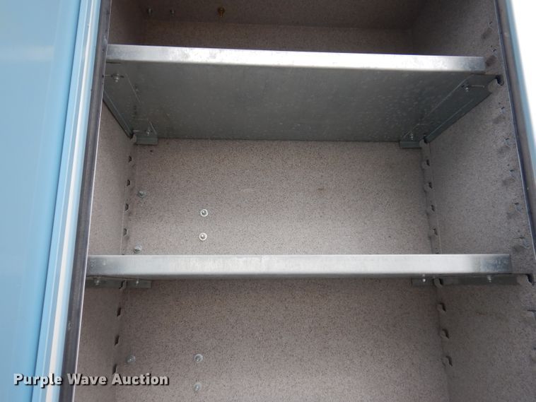 image for item KY9661 2006 Ford F750  fuel / lube truck