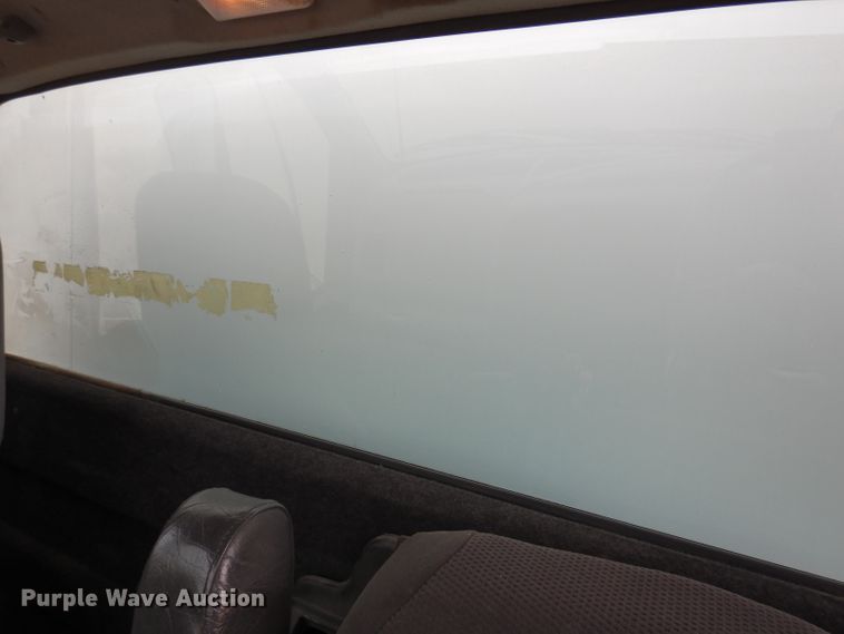 image for item KY9661 2006 Ford F750  fuel / lube truck