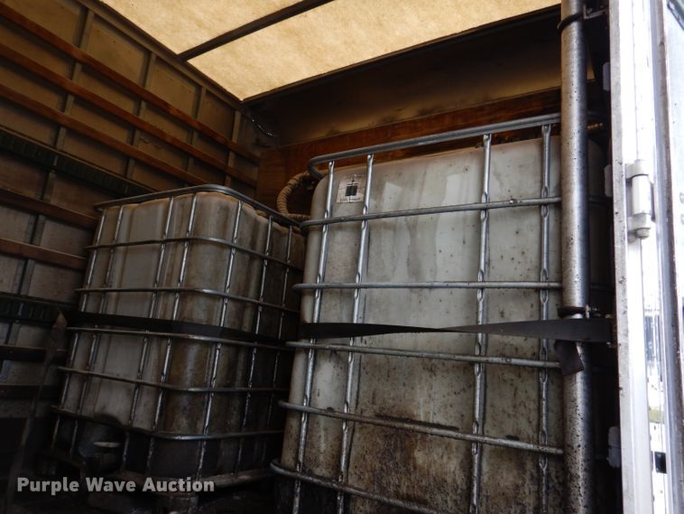 image for item KY9662 2005 Kenworth T800  box truck