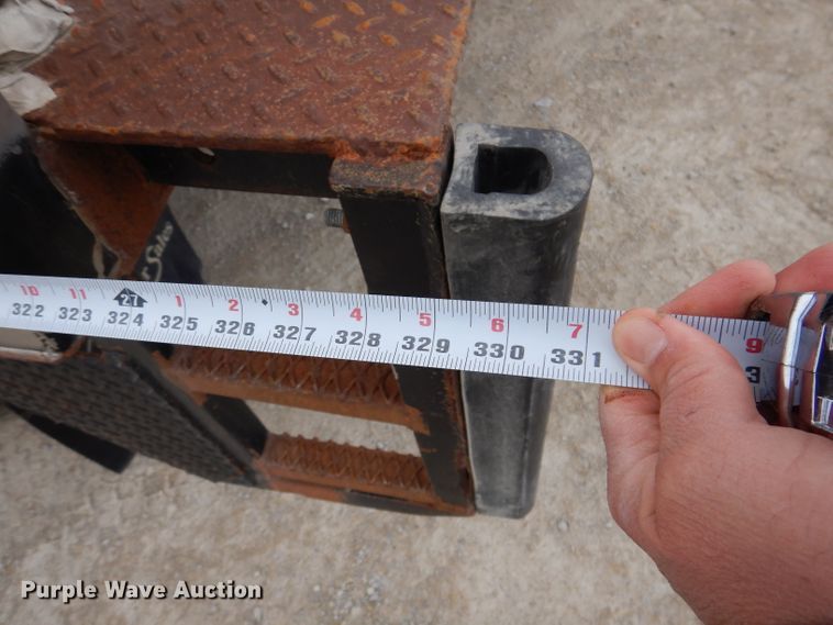 image for item KY9662 2005 Kenworth T800  box truck