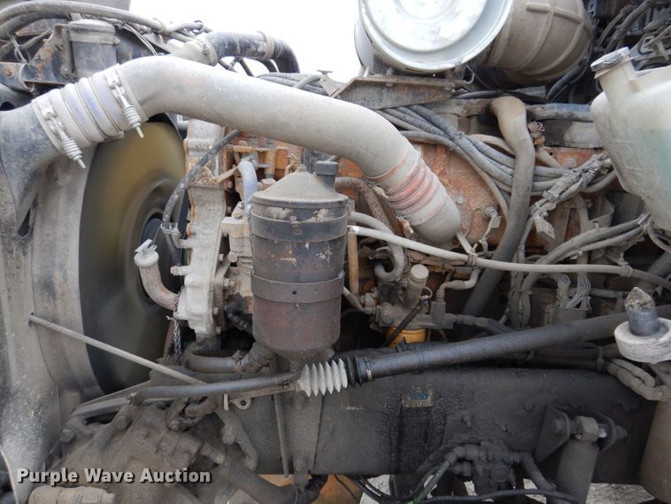 image for item KY9662 2005 Kenworth T800  box truck